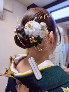 水引きを使ったヘアアレンジ